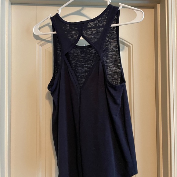 Athelta tank top - Picture 2 of 2